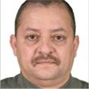 Prof de français langue étrangère et arabe littéraire et dialecte palestinien.