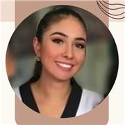 Entrenadora profesionalizada que ofrece clases divertidas, sencillas de actividad física y deporte, especializada en biomecanica. Con el fin de mejorar su vida atraves de la salud