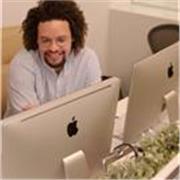 Director de Marketing de Agencia Me ofrezco a dar clases de Marketing Online y creación de página web