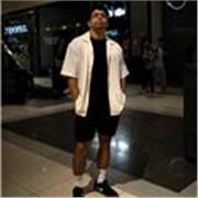 Profesor joven de Español online, con paciencia y cariño