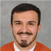 Profesor de química, física y matemáticas apto para todas las edades.