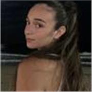 Profesora de matemáticas desde los 14 hasta los 16 años. Profesora de francés para todas las edades