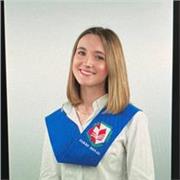 Estudiante universitaria de ámbito científico con muchas ganas de  ayudar en sus estudios a personas que lo necesiten.