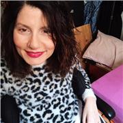 Laureata in biologia e neurobiologia offre lezioni in scienze a bambini,ragazzi e adulti