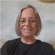 Scenografa decoratrice e insegnante  da anni in materie artistiche .