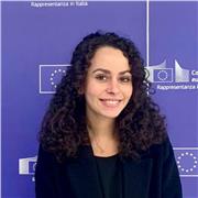 Laureata in Economia con 5 anni all’estero, offro lezioni di inglese per tutte le età a Treviso e online (livello C1 IELTS).