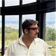 Arquitecto titulado para clases de Dibujo