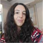 Profesora de Inglés nativa con más de 10 años de experiencia.