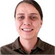 Clases particulares de inglés en modalidad remota. Se aclaran dudas sobre temas específicos, se explican procedimientos gramaticales y se da apoyo en la realización de tareas