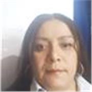 Profesor de español frente a grupo