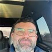 Diplomato presso il liceo classico indirizzo linguistico, offro lezioni private di inglese online