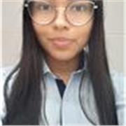 Profesora de matemáticas con grandes conocimientos para clases online