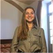 Studentessa madrelingua italiana offre conversazioni private per imparare ad avere una conversazione fluida e corretta