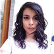 Profesora de italiano imparte clases particulare a estudiantes de todas las edades