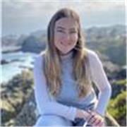 Je vais enseigner ma langue maternelle, l’espagnol, à tous ce qui désirent l’apprendre. Comme je suis traductrice et interprète (espagnol-français-anglais), j’ai les outils nécessaires pour partager mes connaissances