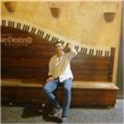 Laureato in economia offre lezioni private in diverse materie