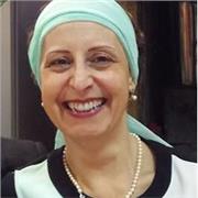 Docente di ruolo abilitata in INglese con 30 di esperienza, dottorato in Technlogy of Education e certificazione TEFL