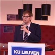 Insegnante madrelingue Olandese, con laurea Olandese/Inglese