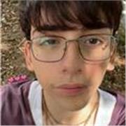 Soy estudiante graduado de bachillerato, futuro universitario y me gustaría impartir  clases a niños.