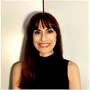 Insegnante certificata di Italiano per stranieri impartisce lezioni online e in presenza