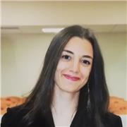 Estudiante de la universidad imparte clases de inglés, español e italiano hasta un nivel B2