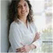 Formadora corporativa con MBA. Talleres online de liderazgo, comunicación y gestión de equipos. 