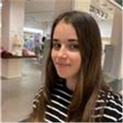 Graduada en ESO y bachillerato ayuda con los deberes y preparación de ESO y primaria. Enseñanza entretenida y dinámica