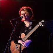 Online Singing, Piano and Songwriting TUtor for all ages