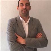 Profe de matemáticas da clases a nivel ESO, bachillerato y selectividad