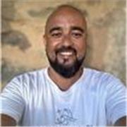 Profesor experto en Autocad con más de 10 años en FP. Doy clases a jóvenes y adultos que quieran dominar el dibujo técnico en cont