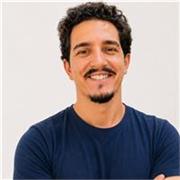 Especialista em coaching há cerca de 8 anos, onde ajudo a trabalhar comunicação, gestão de tempos, uma boa liderança e outros.