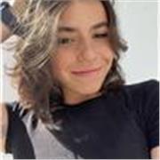 Profesora nativa de inglés con cinco años de experiencia en inglés conversacional y refuerzo de gramática básica.