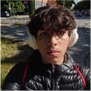 Me defino como alguien expresivo y capaz de empatizar