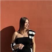 Estudiante de Psicología en segundo año con conocimiento en Lengua Castellana y Literatura, Francés e Historia.