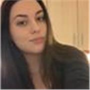 Tengo la carrera universitaria de Trabajo Social, pero llevo 3 años impartiendo clases particulares en Valencia