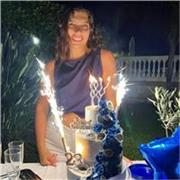 Diplomata in chimica dei materiali e biotecnologie. Da anni do ripetizioni ai ragazzi