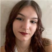 guitarrista que imparte curso de guitarra para principiantes