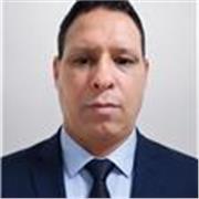 Online English teacher that helps you out acquiring the language