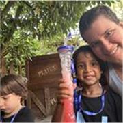 Offro lezioni private di italiano o spagnolo, a bambini, ragazzi ma anche adulti che vogliono imparare la lingua. Sono paziente