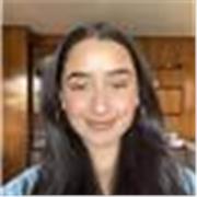 Profesora titulada en psicologia, itinerario de psicología educativa y actualmente cursando un máster de psicología social.