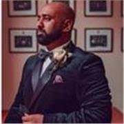 Strong English Communicator hoping to help you