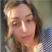 Doy clases de asignaturas relacionadas con las ciencias sociales o la lengua española, también de inglés