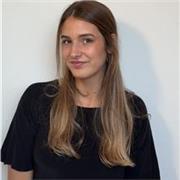 Soy una chica responsable y cercana que da clases de refuerzo a alumnos de Primaria y ESO.