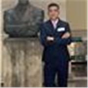 Persona con grandes intereses por la historia con ganas de darlos a conocer a los demás