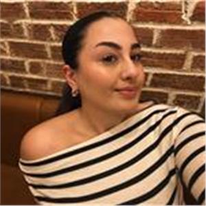 Esma Yayla