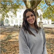 Je donne des cours particuliers auprès d'élèves de primaire en maths ou français !