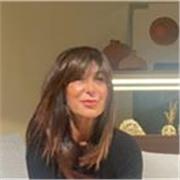 Insegnante di Inglese, con oltre 30 anni di esperienza, propone lezioni individuali o a piccoli gruppi in presenza oppure on line