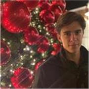 Offre ripetizioni di diritto a studenti di scuola superiore