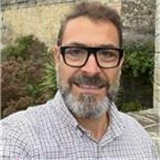 Profesor matemáticas y física y química con 10 años de experiencia.