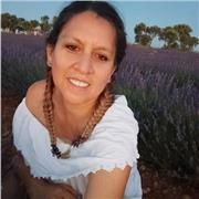 soy maestra de primaria imparto clases de lectoescritura, realizó talleres artísticos, manualidades